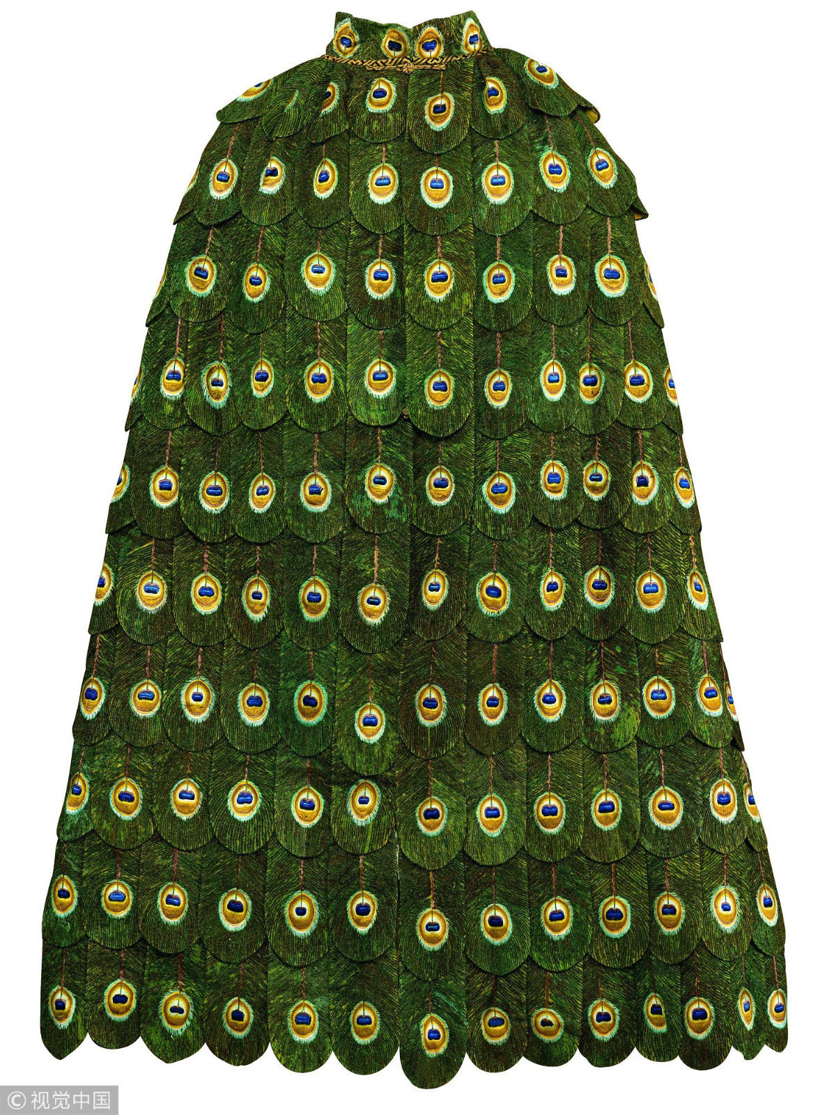 贾府的奢华非同一般 宝玉身穿稀世织物"雀金裘"