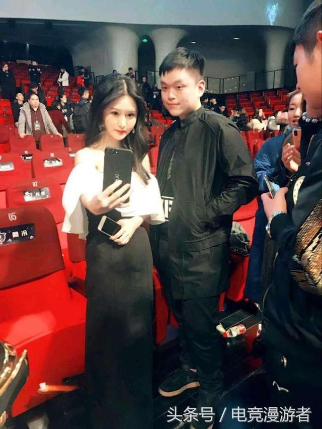 斗鱼鱼乐盛典被说见光死后,纳豆决定减肥,阿冷