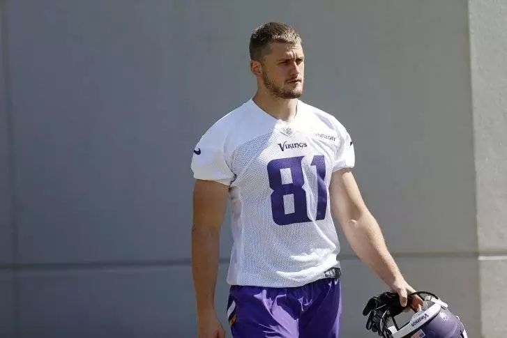 吴亦凡也带不动美国春晚