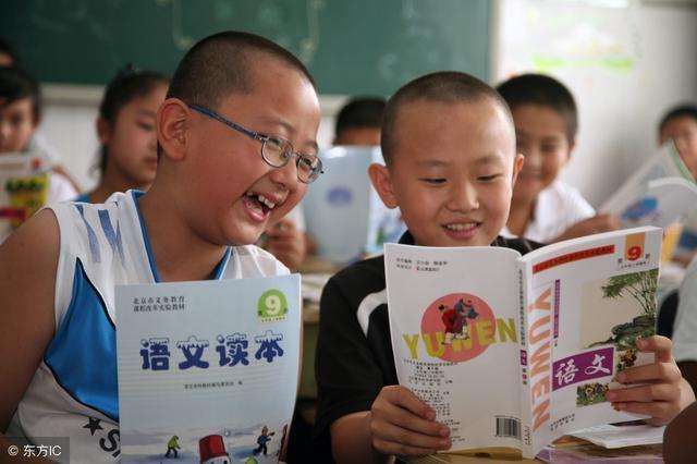 国家刚推出5大新政策 或普及十二年义务教育