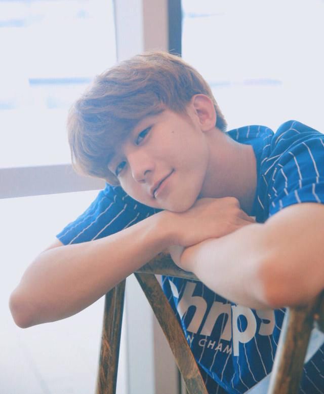 蔡徐坤在国外被问及是否为韩国男团,蔡徐坤回答很霸气!