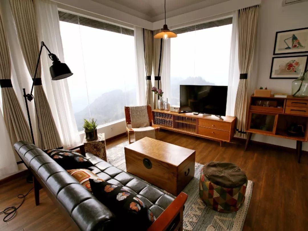 洒满阳光的房间、没有雾霾的空气、大大的玻璃