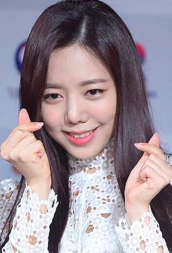 美女大变身,韩女星整容失败变猪鼻子堪比车祸