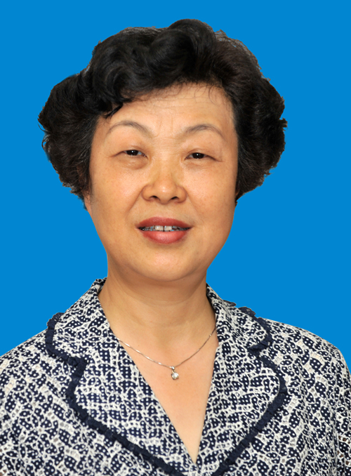 全国人大代表,保定市第一中心医院党委书记,院长郭淑芹