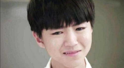 被黑心经纪人坑惨!王俊凯负面宣传,袁姗姗凉了