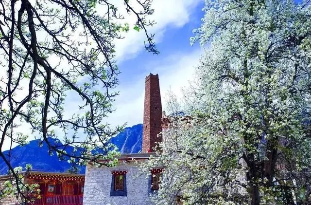 2018年金川梨花节|探访阿坝州小江南之美誉