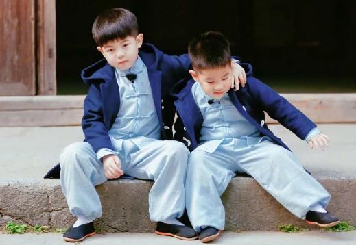 看完网友分享的一组照片,真心觉得修思羽比咘