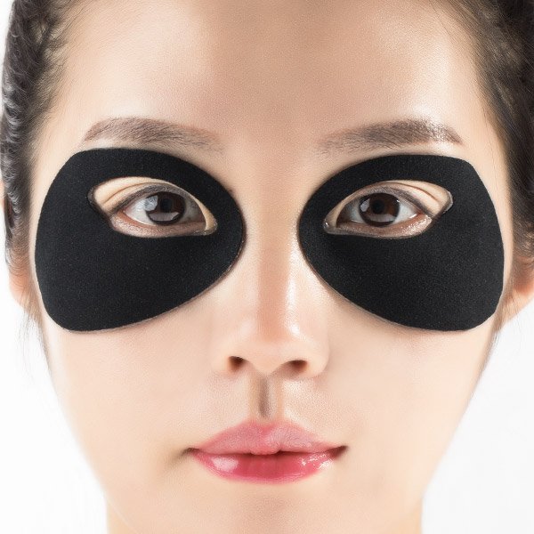 48岁女人有眼袋纹!建议去药店买这廉价物,睡前