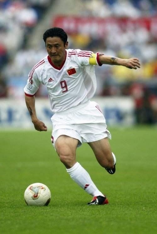 国足队长马明宇讲出国足2002年冲进世界杯的