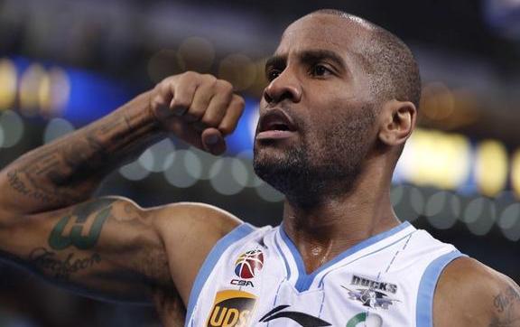 CBA新赛季即将开始,三冠王北京和深圳会有