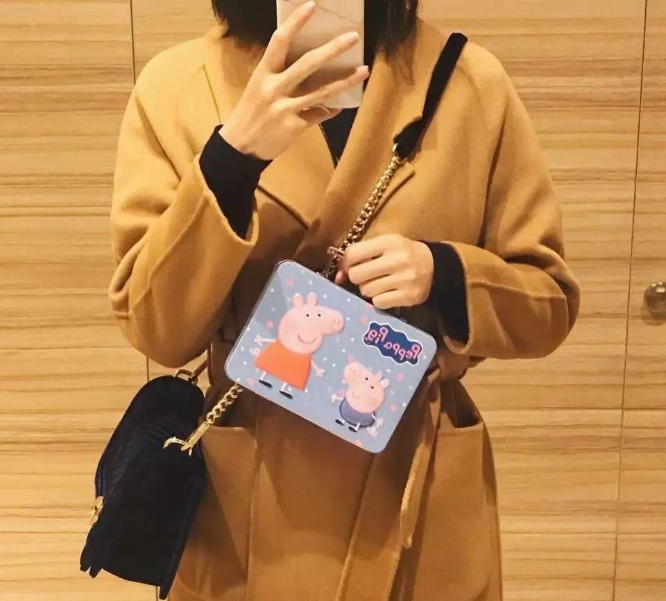 没有小猪佩奇和西瓜太郎盒子包,我都不好意思