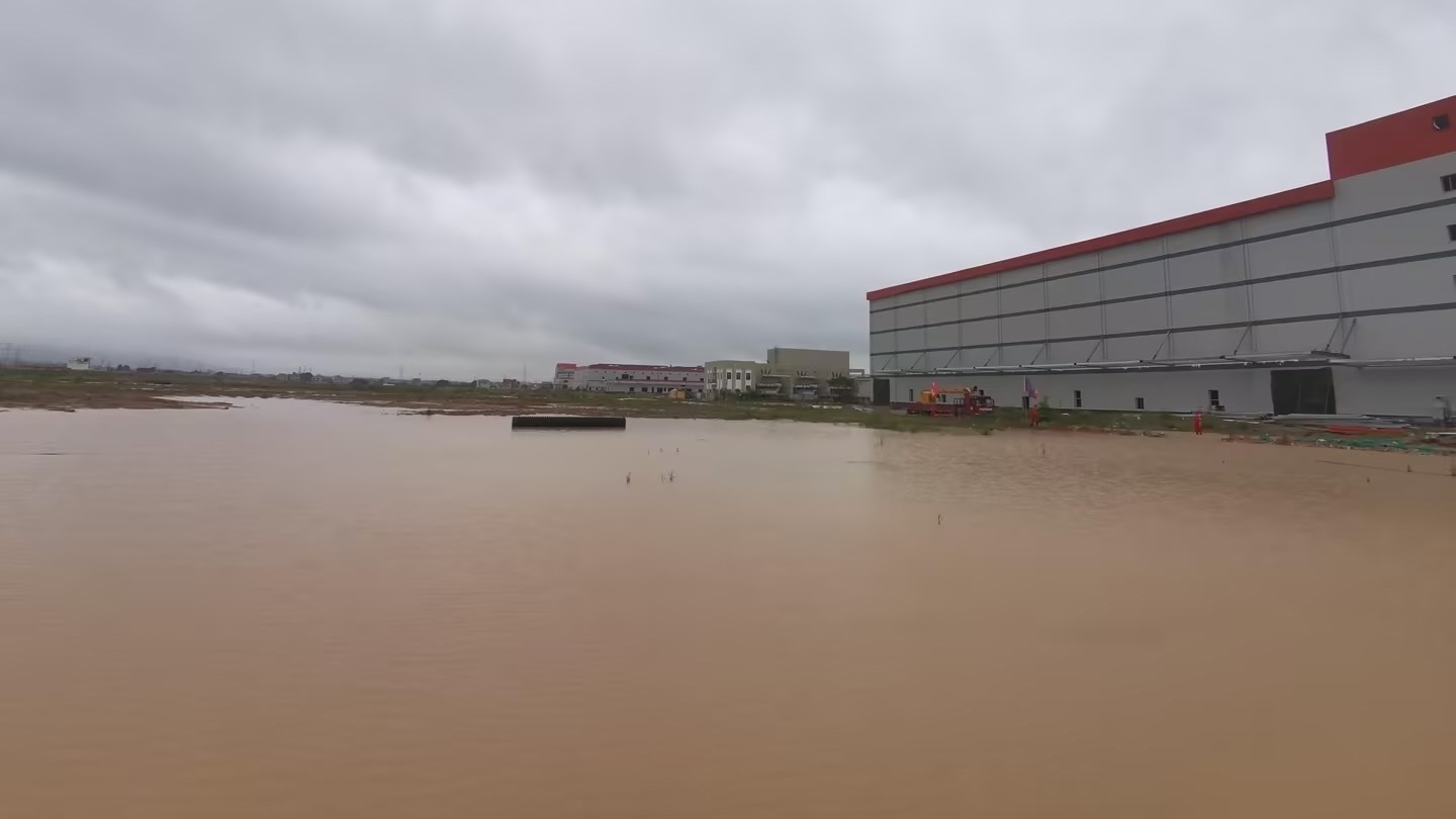 强降雨：厦门市同安地区多地出现洪涝灾害