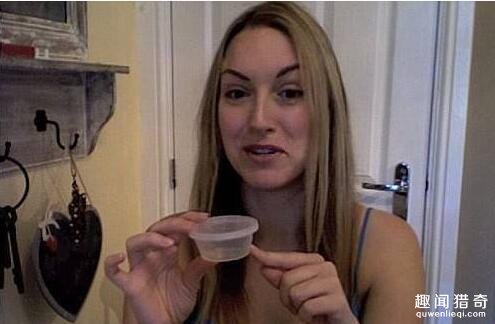 美女每天用精液敷脸还拌果汁喝_北京时间