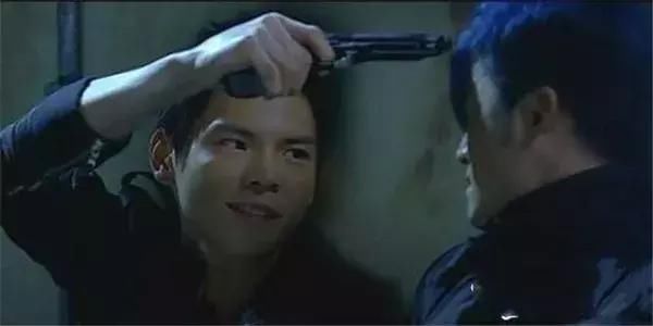 盘点香港经典赌片龙家保镖,向华强和陈小春两