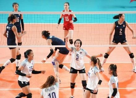 亚运女排决赛!中国队3-0横扫泰国队再次夺冠,朱