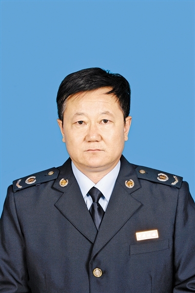 兴安职业技术学院党委书记刘文山