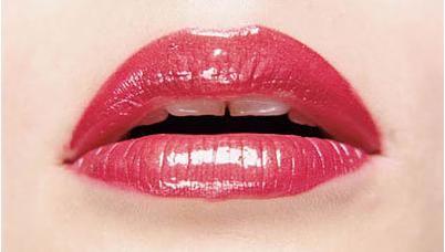 看相算命之女人看嘴知命运