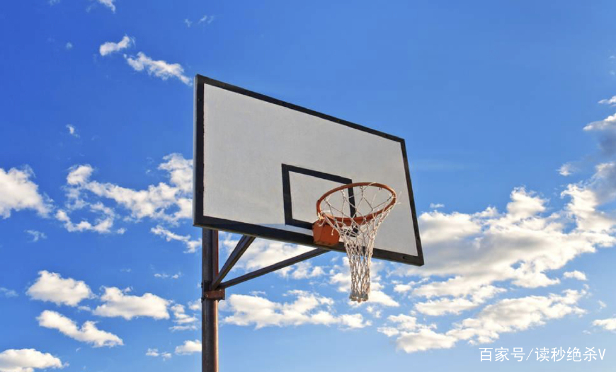 为何NBA的篮筐高度时3.05米?看看姚明怎么回