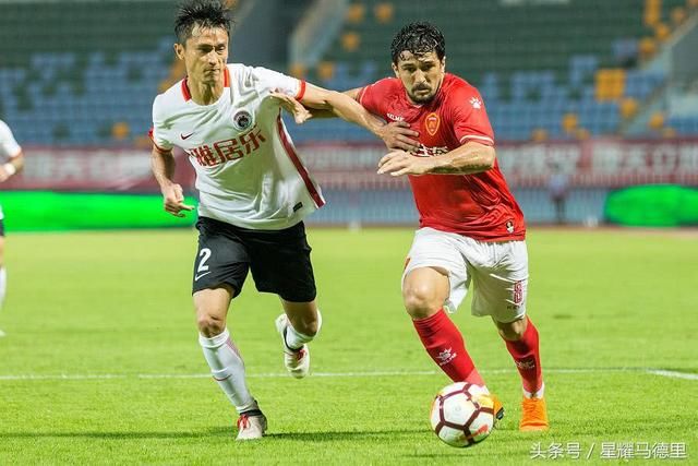 终露冠军相!中甲恒大6球横扫辽足,前中超金靴