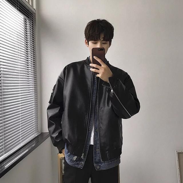 男生冬天怎么穿搭才显得不臃肿?学会叠穿就可