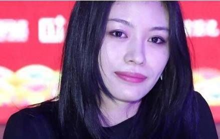 汪峰问大女儿想几年级去美国上学?女儿却问醒