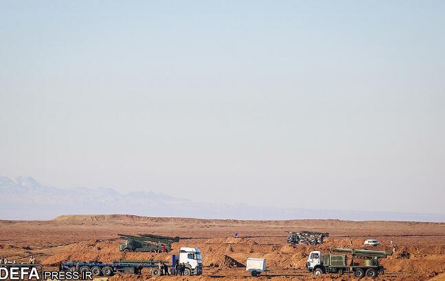 伊朗重型火箭弹发射遇意外 运载车被撕碎