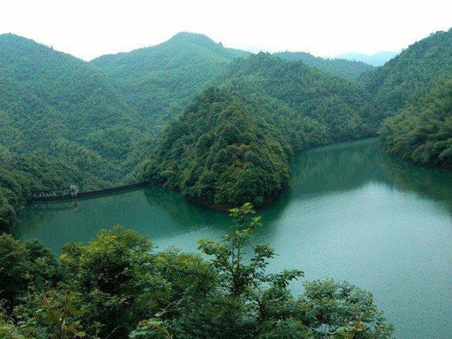 萍乡周边一日游推荐 碧湖潭国家森林公园