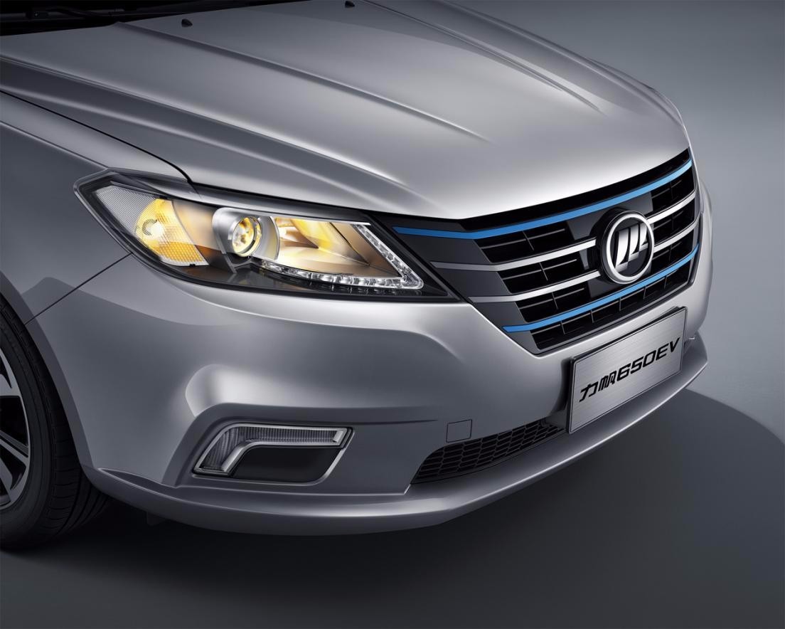 力帆650ev上市:人人买得起的300公里续航纯电动汽车