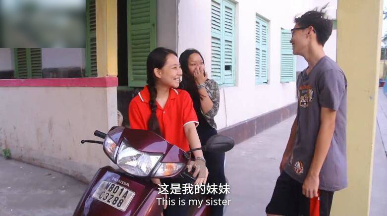 在印度加尔各答，至今还居住着一个特殊的群体——华裔印度人，随着时间的推移，愈来愈多的华人选择了离开这里。