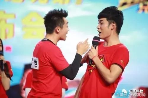 陈赫郑恺参加新综艺睡懒觉迟到不认真,被网友