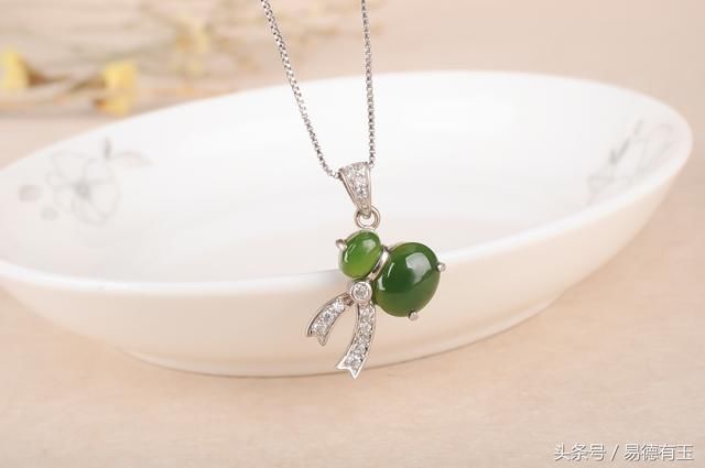 传说玉有灵可以转运,几个戴玉转运的小故事