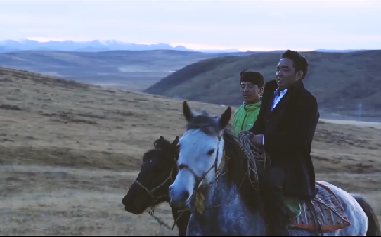 “共筑中国梦”作品展播 《蒙旗赤子》 “共筑中国梦”作品展播 《蒙旗赤子》