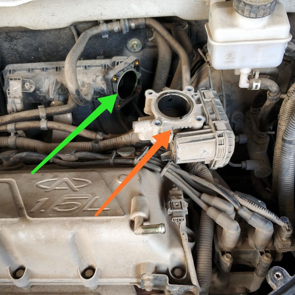 四年的奇瑞车怠速抖动,踩刹车还会熄火,车主:无