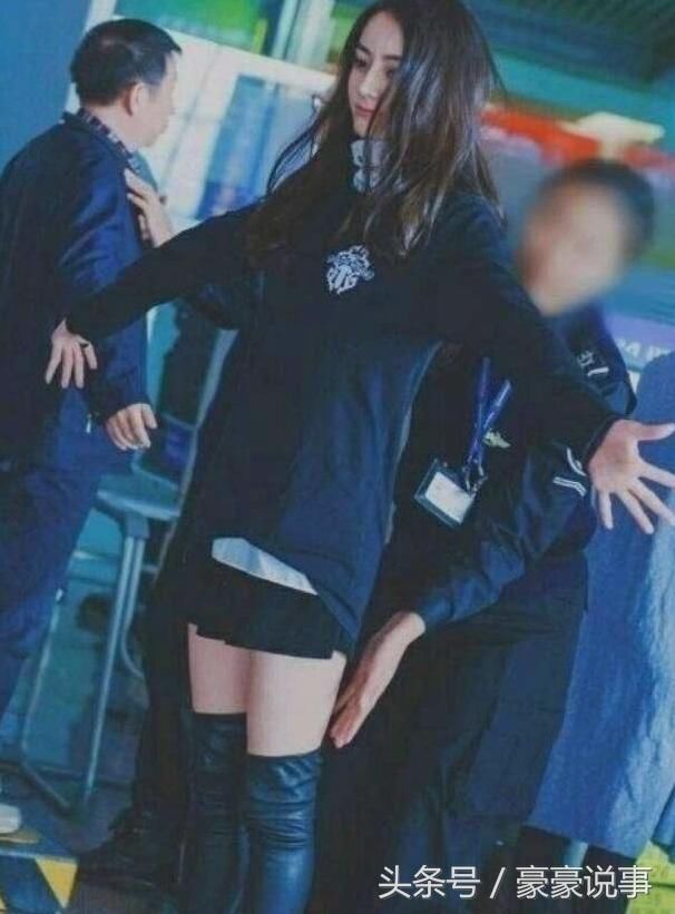 明星过安检:迪丽热巴高冷,吴亦凡害羞,陈伟霆看