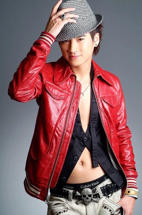 因《非常6 1》爆红的他,如今落魄到无人识,都是名字惹的祸!