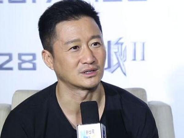 想爆粗口！作家质问吴京：请回应你为何醉驾？