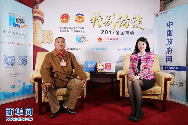 全国政协委员东宝仲巴·呼图克图接受新华网专访