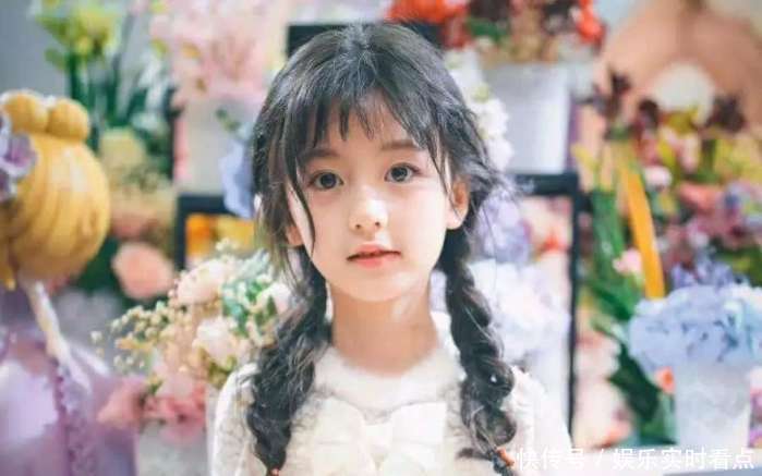 王思聪关注的最小网红, 年仅9岁就有一百多万