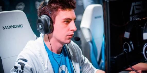 绝地求生:世界最强吃鸡玩家Shroud化身北美真