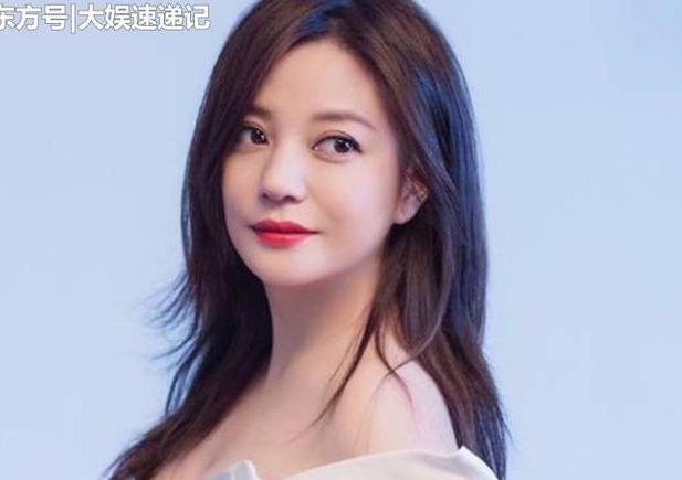 '小燕子'赵薇瘦身颜值重回巅峰,气场秒杀杨幂