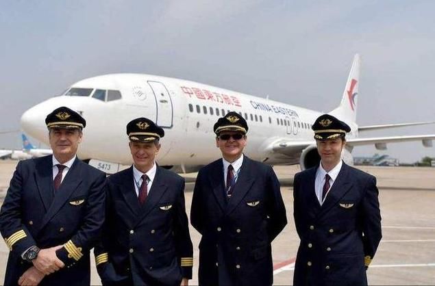 飞机机长工资是多少?美国约660000,英国约87