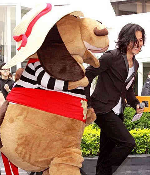 陈小春片酬,郑伊健片酬,谢天华片酬,这差距真是