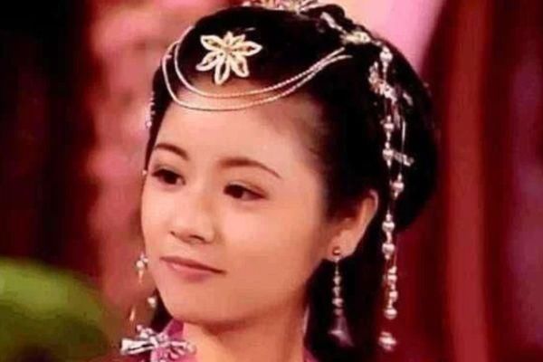 当林心如遇上董洁,15年前这部古龙武侠剧告诉