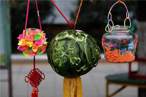 小学举办童心共筑中国梦·创意花灯闹元宵活动