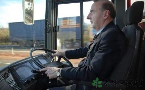 胃糜烂需要做手术吗