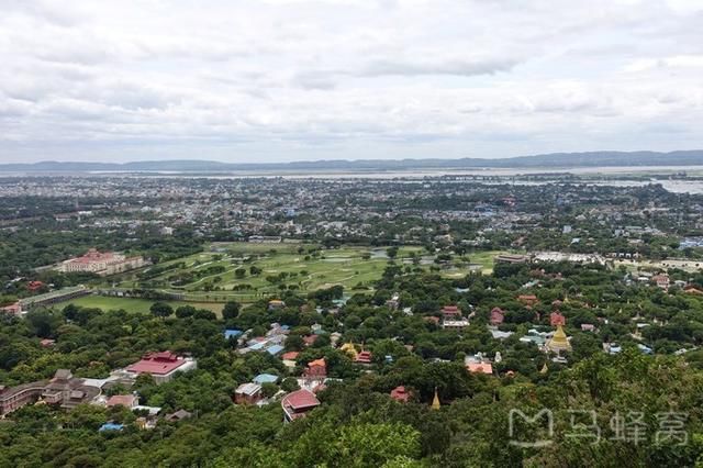 邻国缅甸小勐拉~不一样的宗教信仰