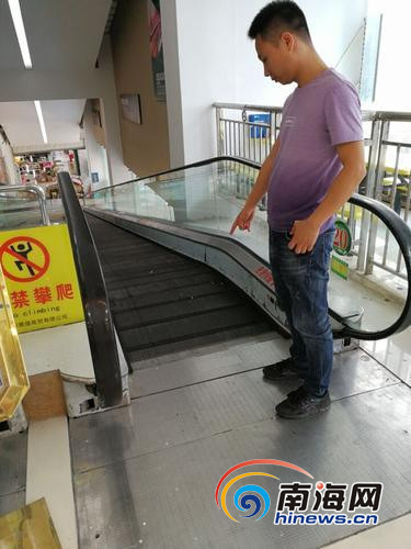 商场自动扶梯现伤人事件 1岁婴儿手指被夹断 商场自动扶梯现伤人事件 1岁婴儿手指被夹断