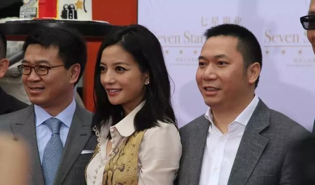 赵薇夫妇空手套白狼式收购坑惨股民,索赔遭遇