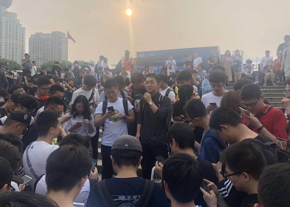 那岩在武汉干了什么?三年前