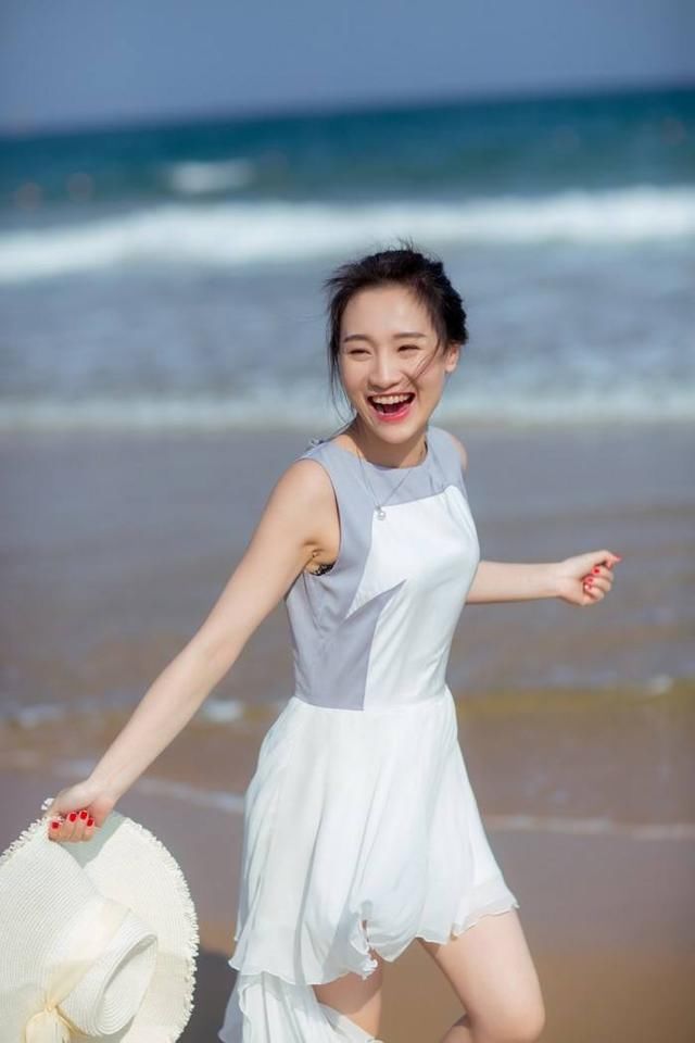 没钱又不帅的男生怎么撩到女生?这是唯一的方